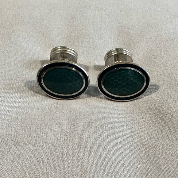 Other - Sophisticated Green and Silver Oval Cuff Links